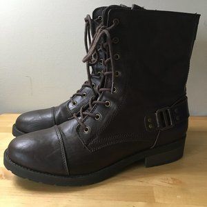 New in Box White Mountain Brown Frontier Boots Size 10